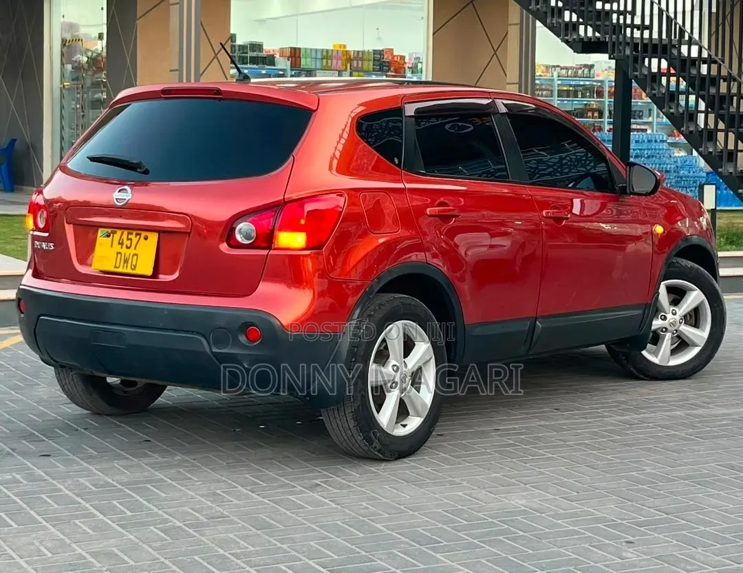 Nissan Dualis 2009 Orange