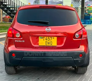 Nissan Dualis 2009 Orange