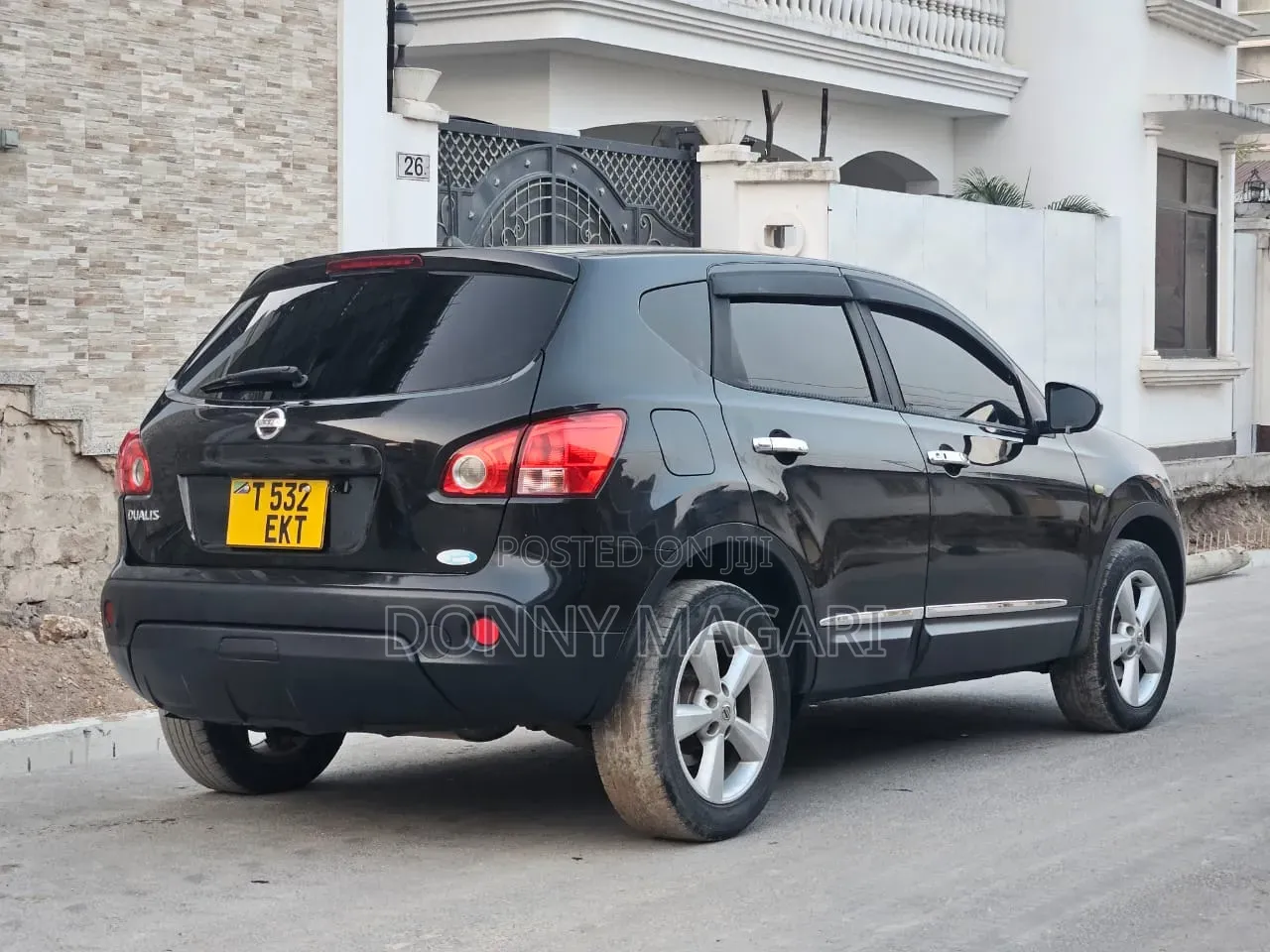Nissan Dualis 2010 Black