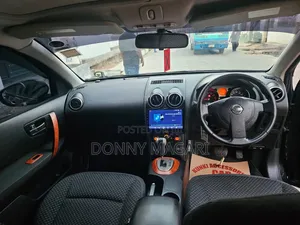 Nissan Dualis 2010 Black