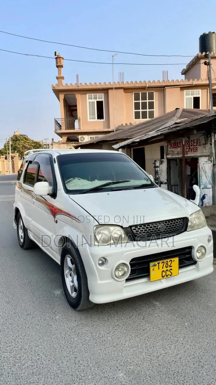 Toyota Cami 2006 White