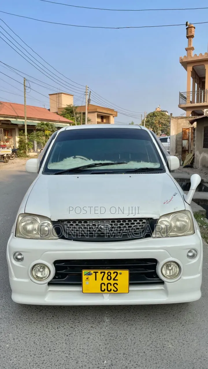 Toyota Cami 2006 White