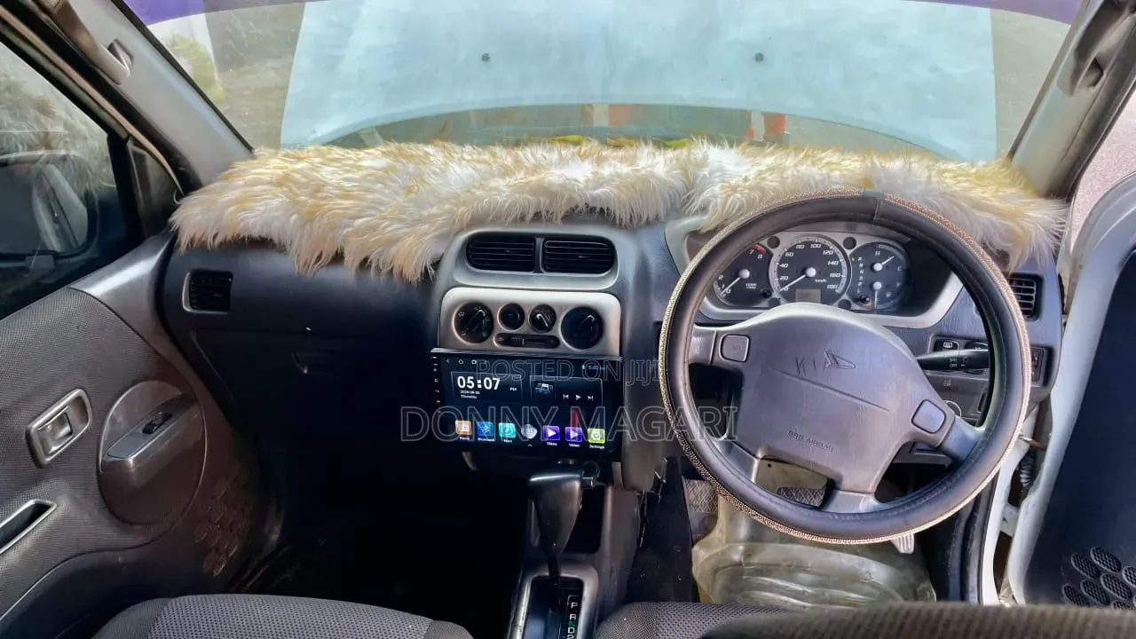 Toyota Cami 2006 White