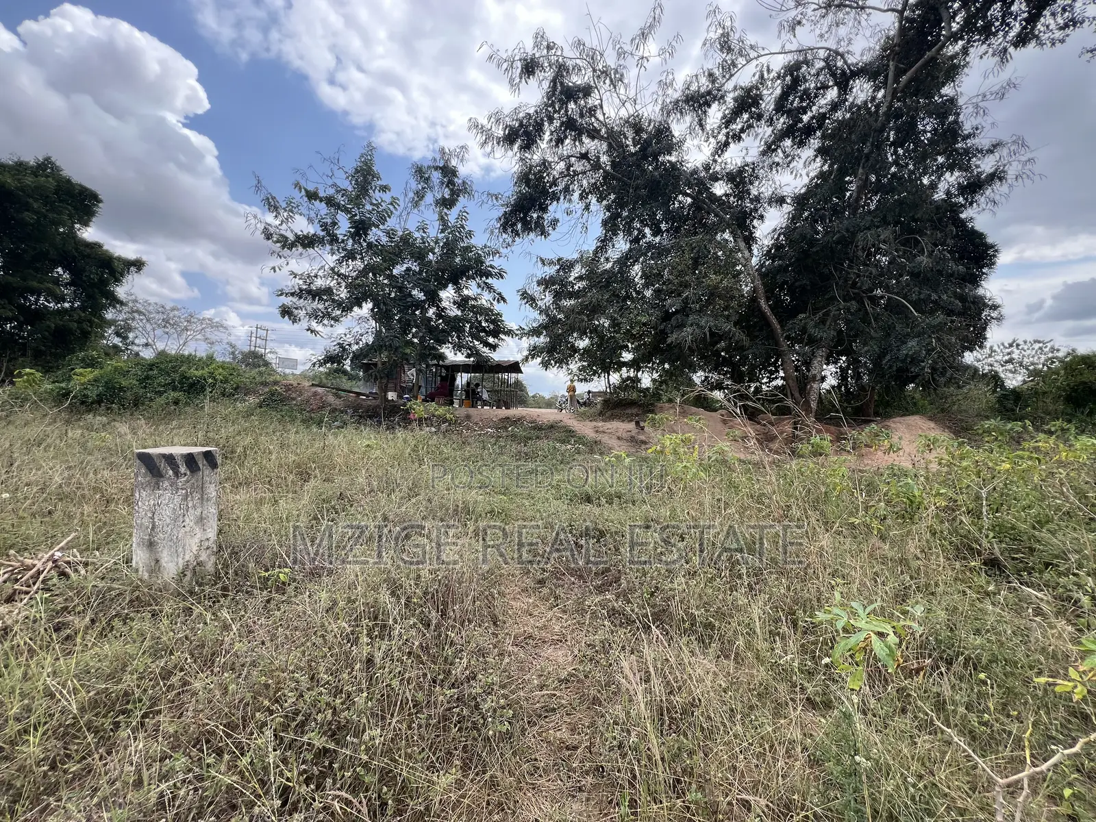 10 Acre Industrial Plot Touching Tarmac for Sale - Mpuyani, Kisarawe