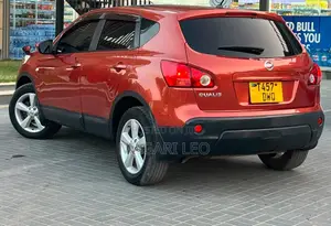 Nissan Dualis 2008 Orange
