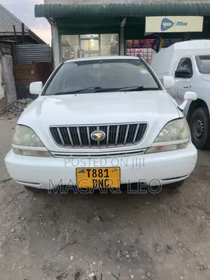 Toyota Harrier 2.4 2005 White