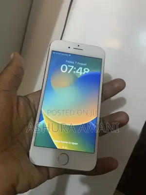 Apple iPhone 8 64 GB White