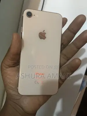 Apple iPhone 8 64 GB White