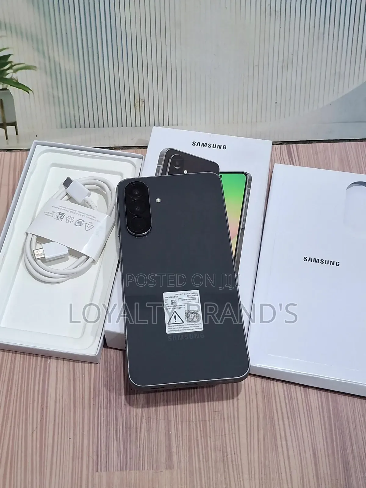 New Samsung Galaxy A56 256 GB