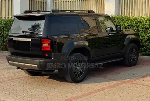Toyota Land Cruiser Prado 2024 Black