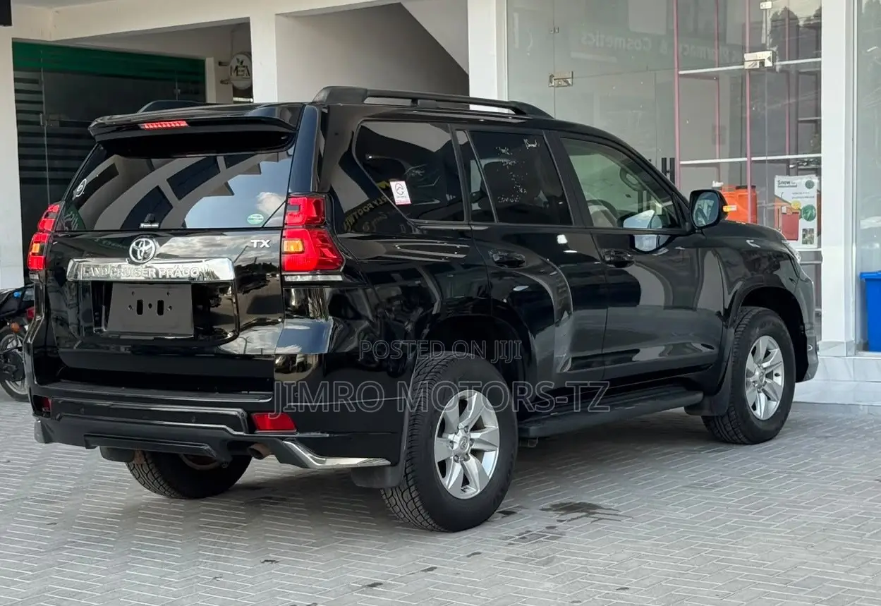 Toyota Land Cruiser Prado 2018 Black