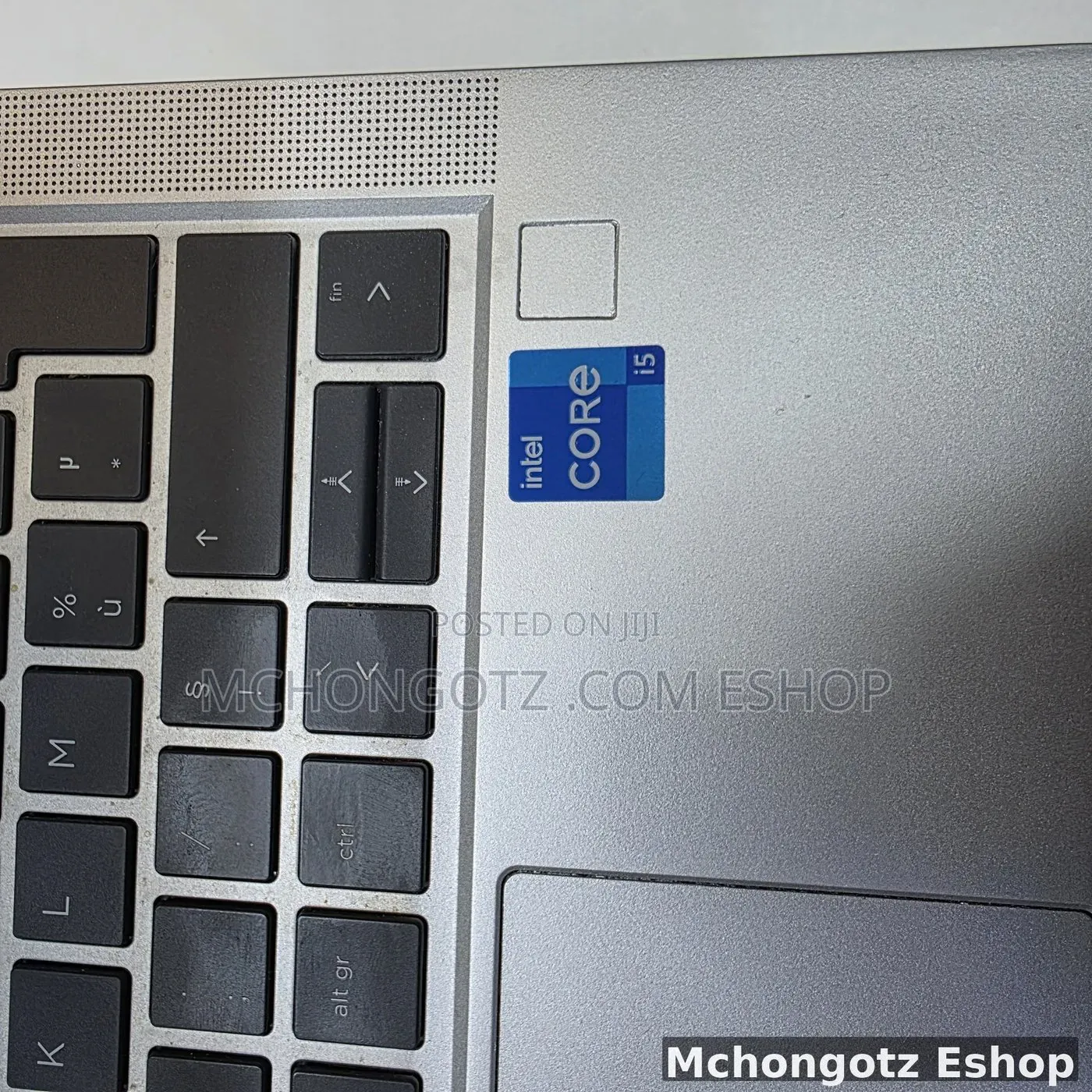 New Laptop HP 630 8GB Intel Core i5 SSD 256GB