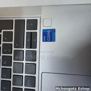 New Laptop HP 630 8GB Intel Core i5 SSD 256GB