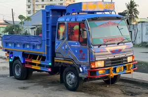 Toyota Fuso Tipper