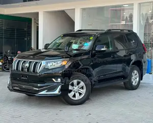 Toyota Land Cruiser Prado 2018 Black