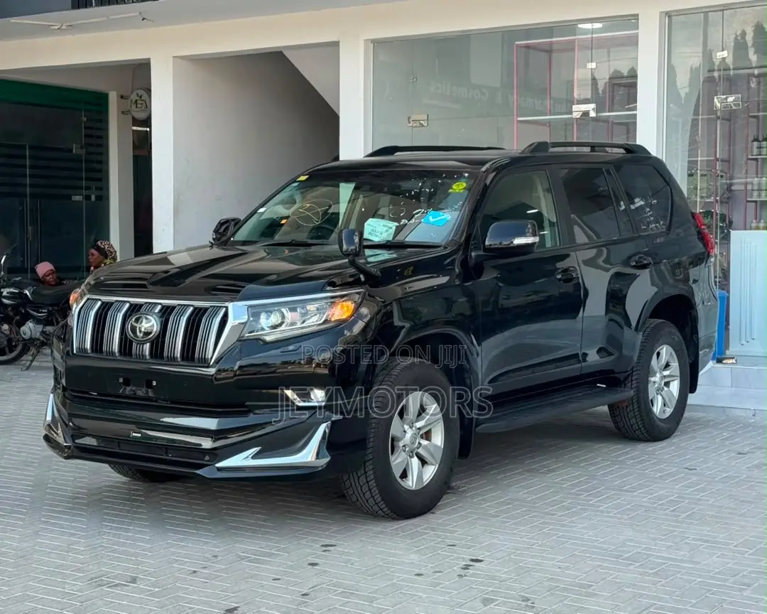 Toyota Land Cruiser Prado 2018 Black