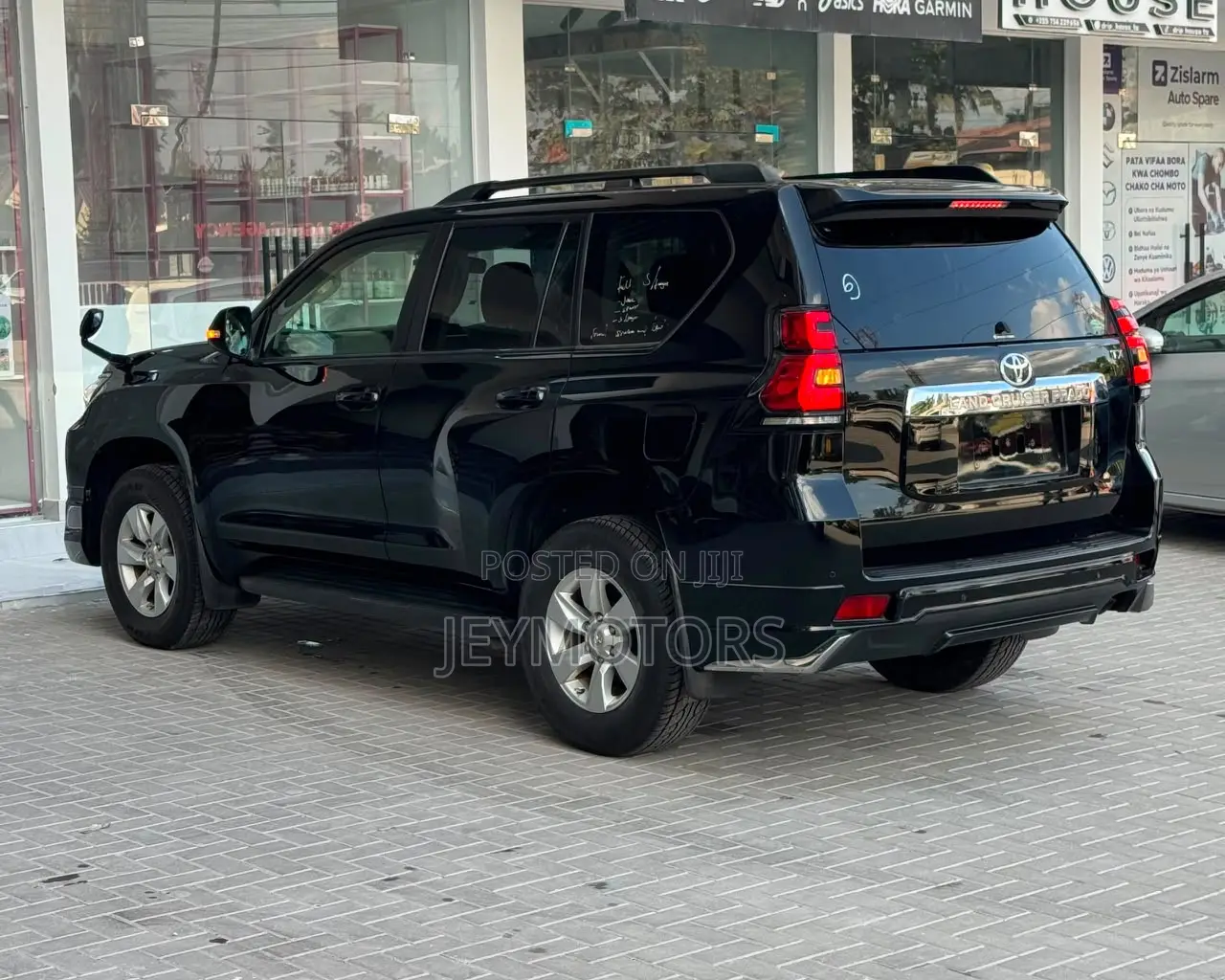 Toyota Land Cruiser Prado 2018 Black