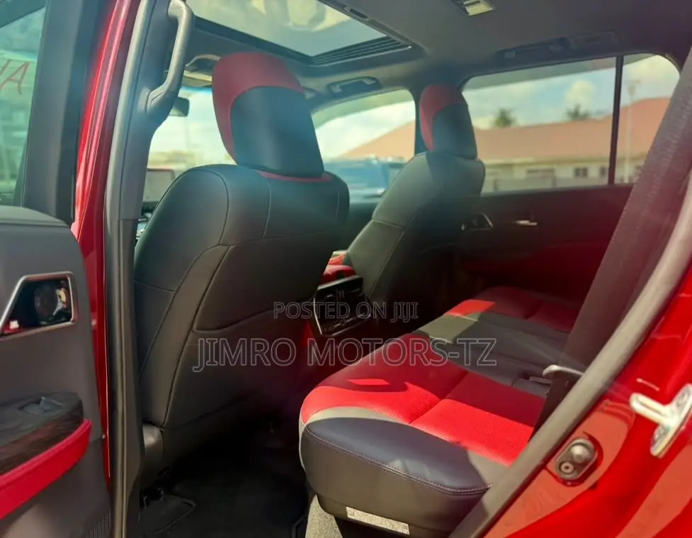 Toyota Land Cruiser Prado 2025 Maroon