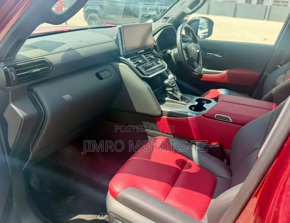Toyota Land Cruiser Prado 2025 Maroon