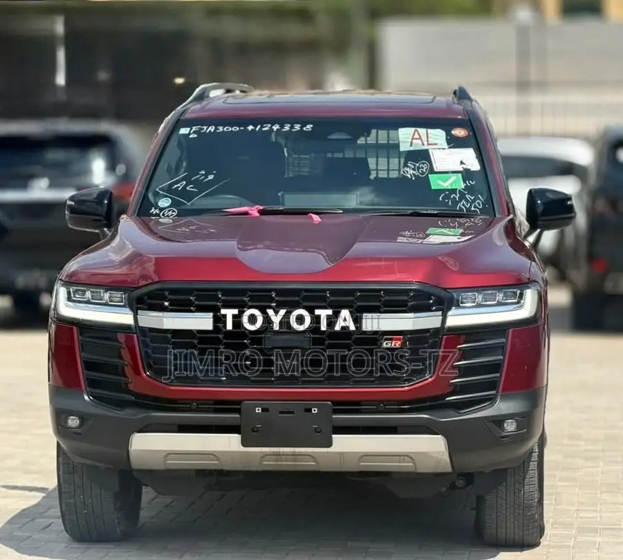 Toyota Land Cruiser Prado 2025 Maroon