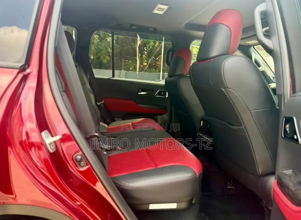 Toyota Land Cruiser Prado 2025 Maroon