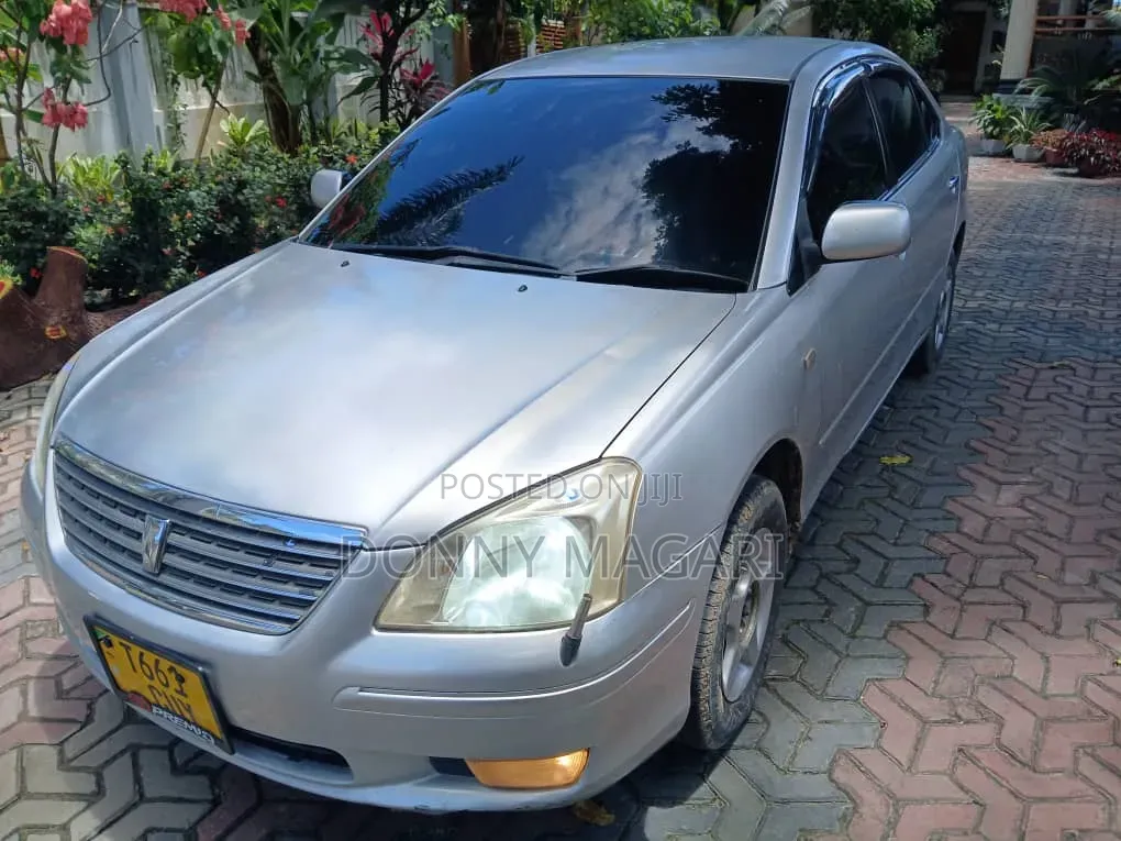 Toyota Premio 2004 Silver