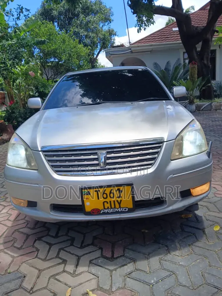 Toyota Premio 2004 Silver