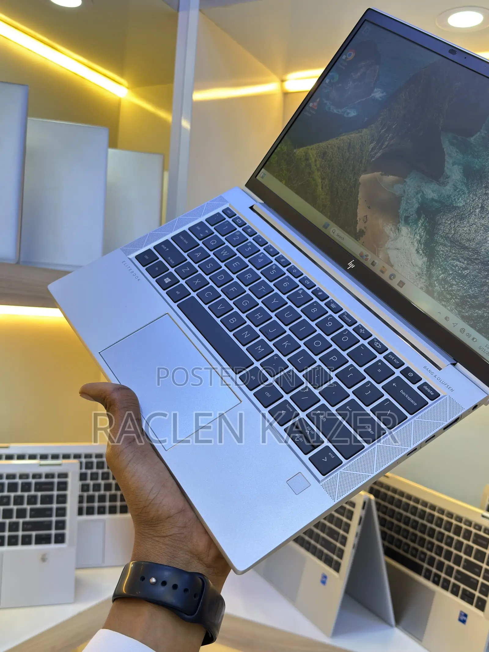 New Laptop HP EliteBook 835 G7 16GB Intel SSD 256GB