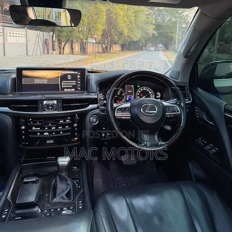 Lexus LX 570 AWD 2019 Gray