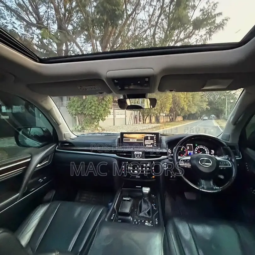 Lexus LX 570 AWD 2019 Gray