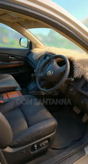 Toyota Harrier 2005 Silver