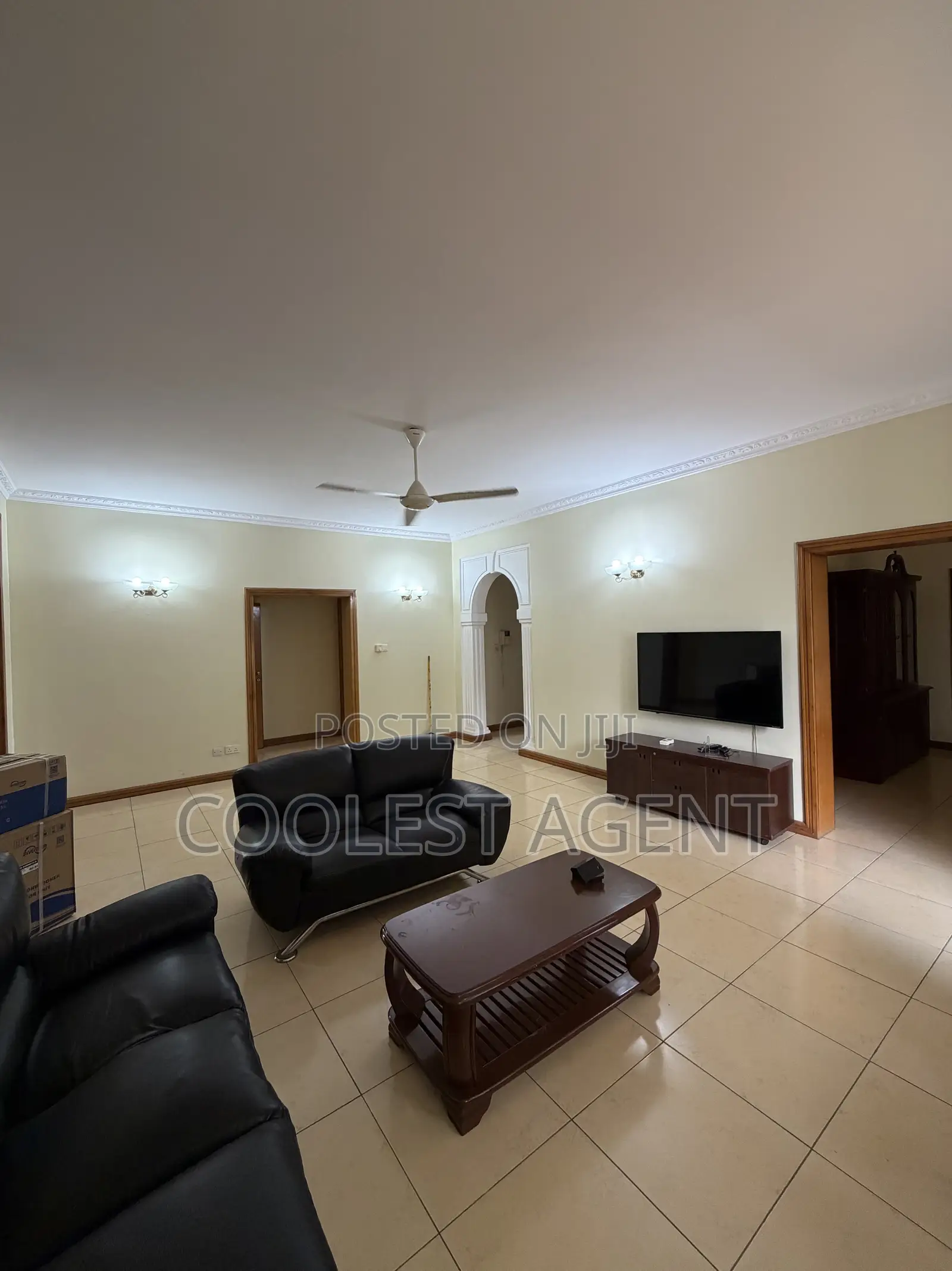 Furnished 3bdrm Apartment in Coolest Estate, Oyster Bay for rent