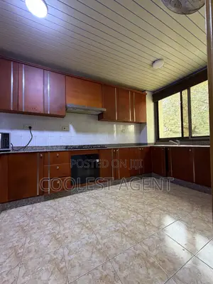 Furnished 3bdrm Apartment in Coolest Estate, Oyster Bay for rent