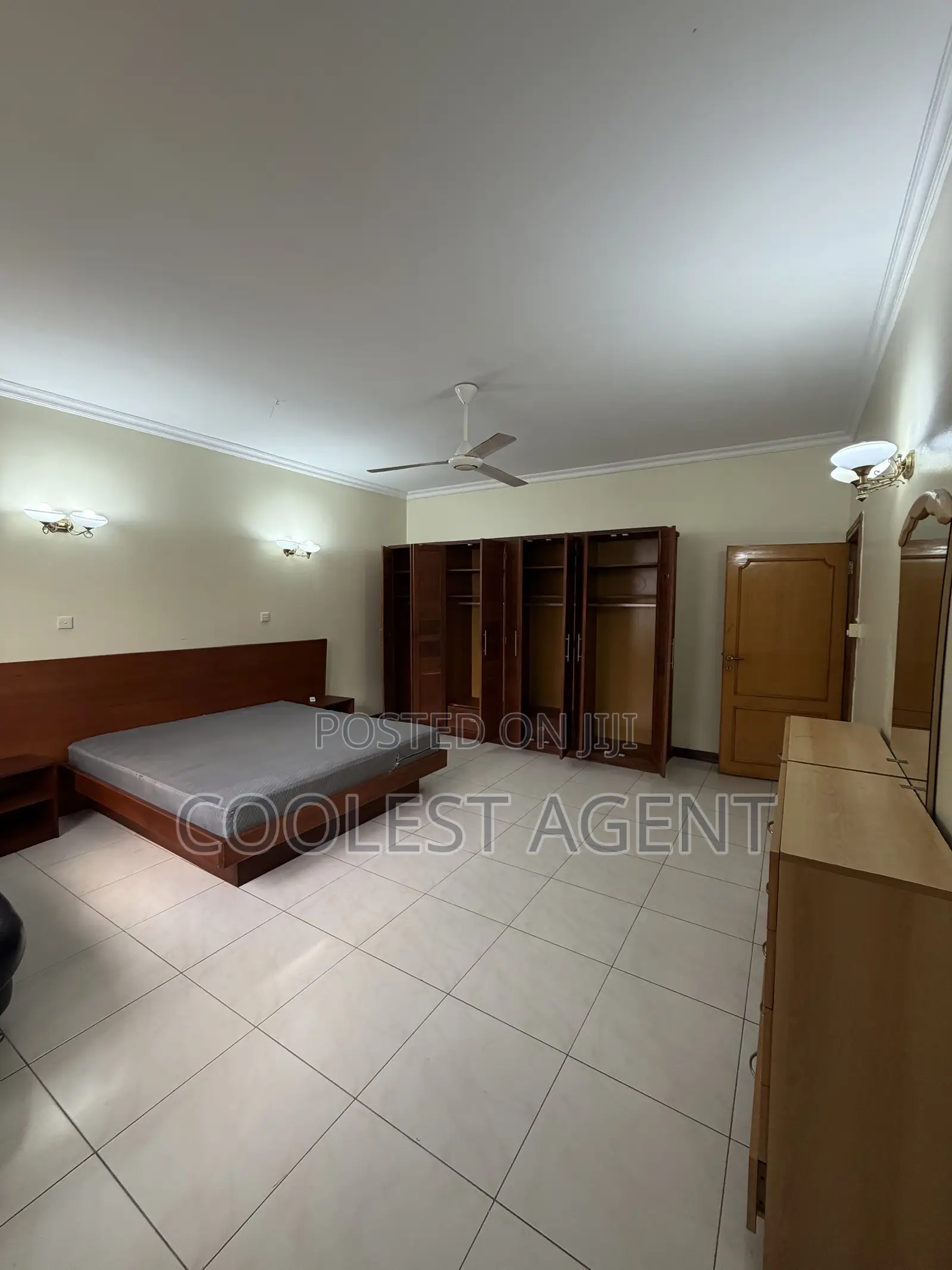 Furnished 3bdrm Apartment in Coolest Estate, Oyster Bay for rent