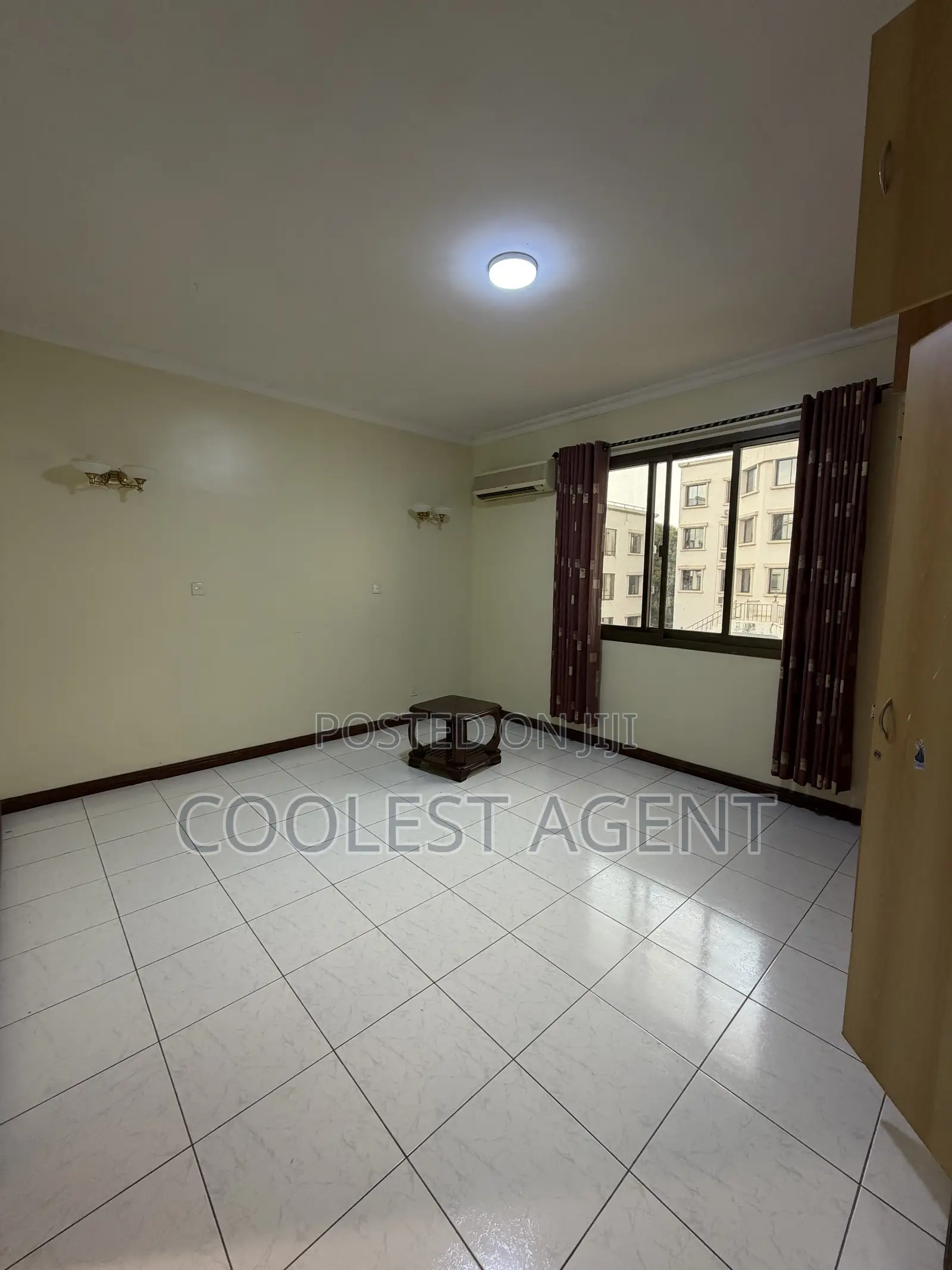 Furnished 3bdrm Apartment in Coolest Estate, Oyster Bay for rent