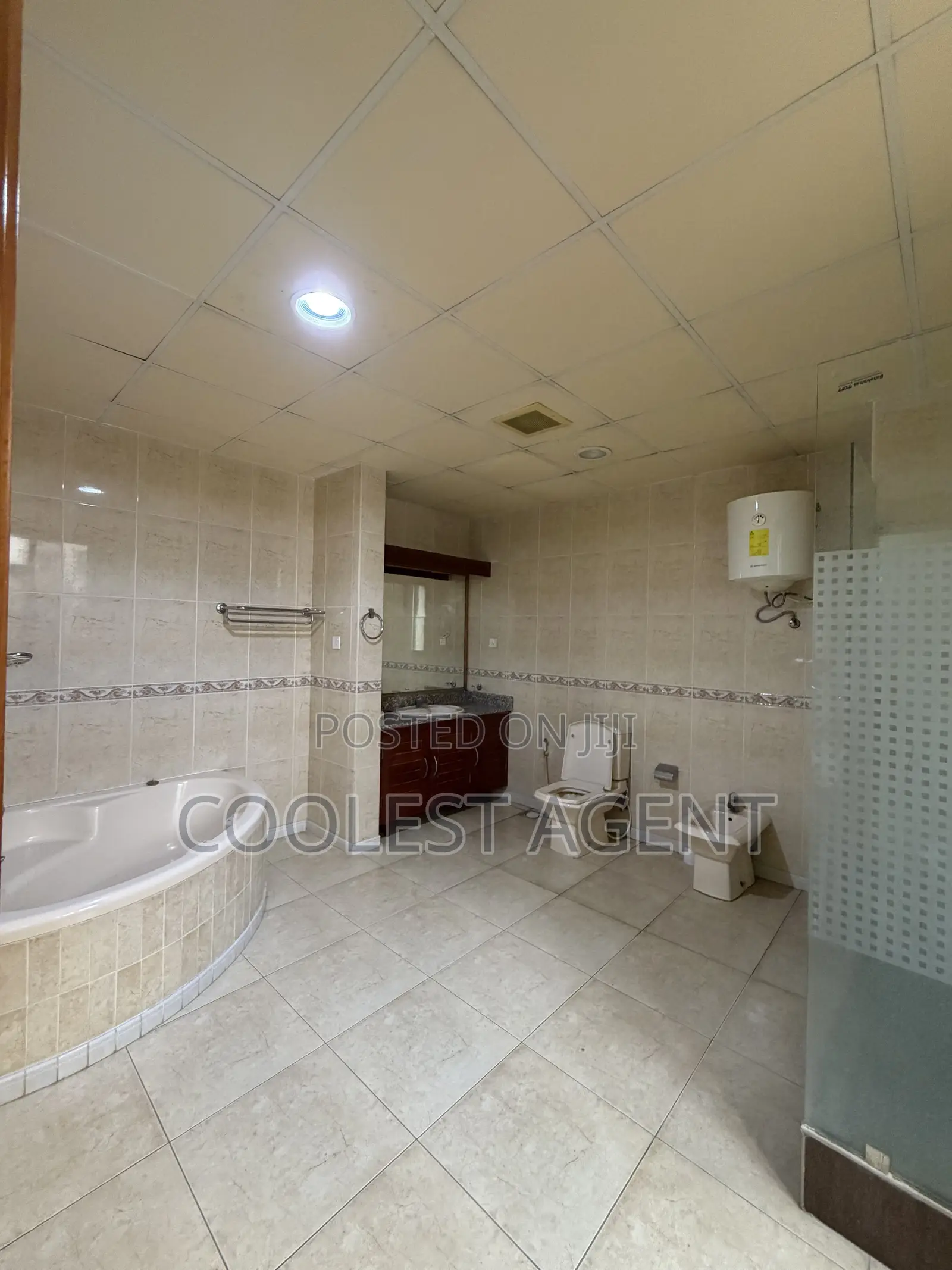 Furnished 3bdrm Apartment in Coolest Estate, Oyster Bay for rent