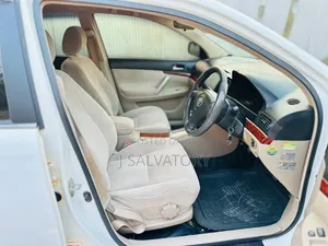 Toyota Premio 2005 White