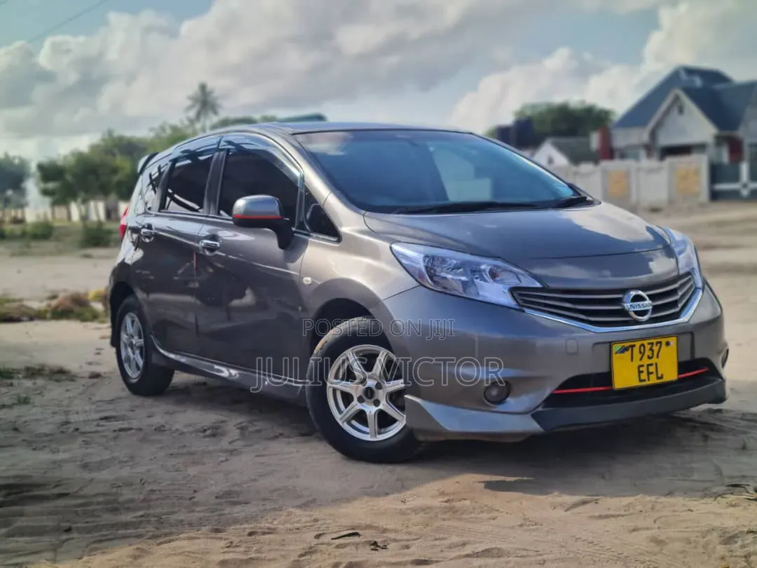 Nissan Note 2013 Gray