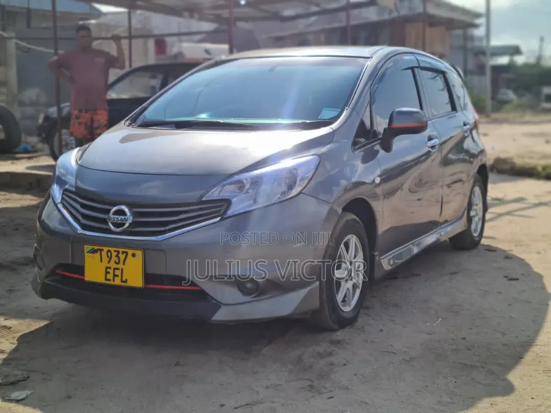 Nissan Note 2013 Gray