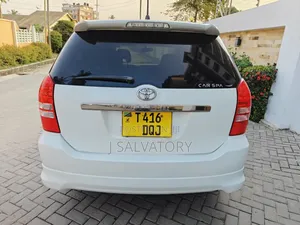 Toyota Wish 2005 White