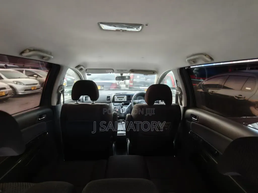 Toyota Wish 2005 White
