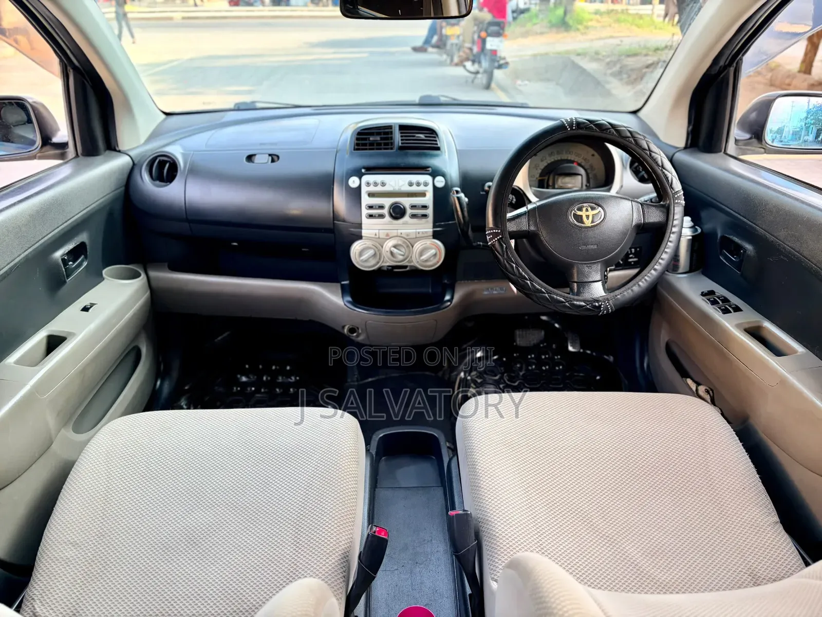 Toyota Passo 2004 Green