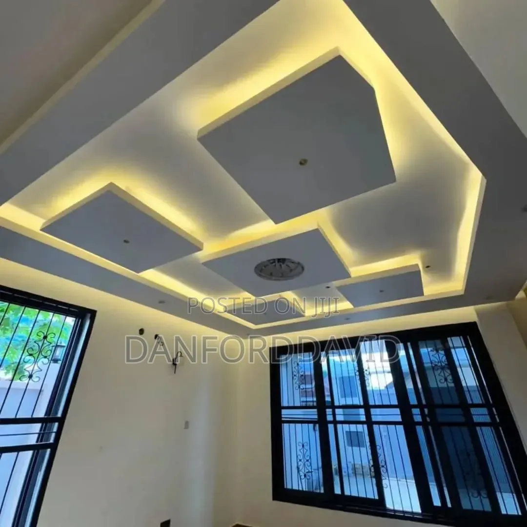 5bdrm House in Kahwa Real Estate, Sinza for rent