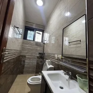 5bdrm House in Kahwa Real Estate, Sinza for rent