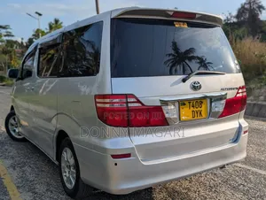 Toyota Alphard 2006 Silver
