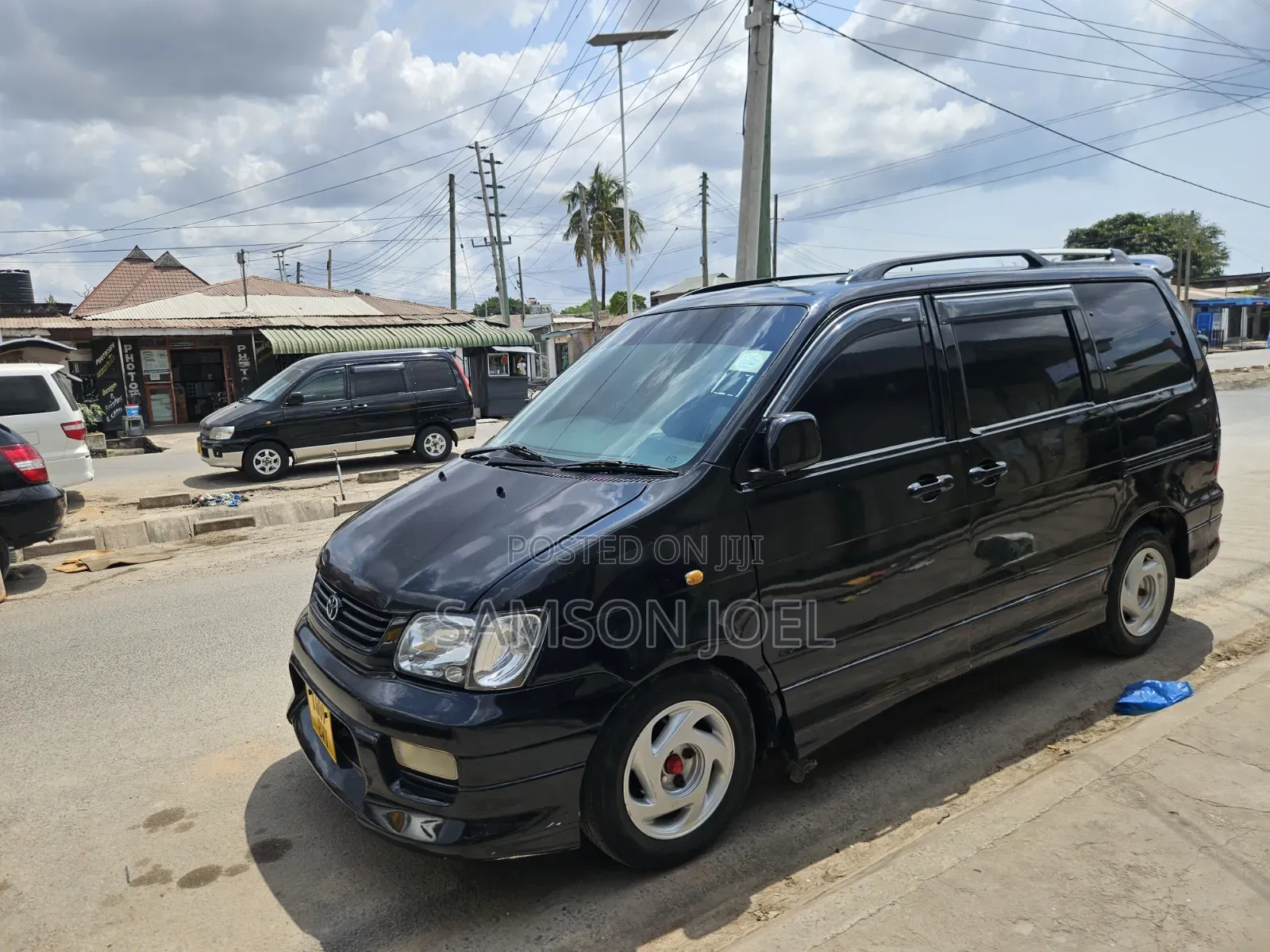 Toyota Noah 2002 Black