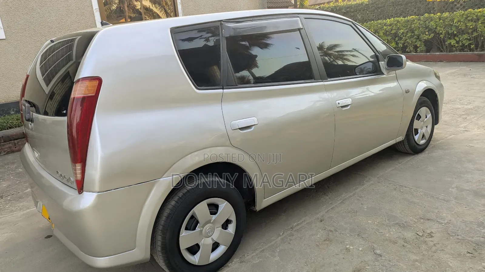 Toyota Opa 2005 Silver