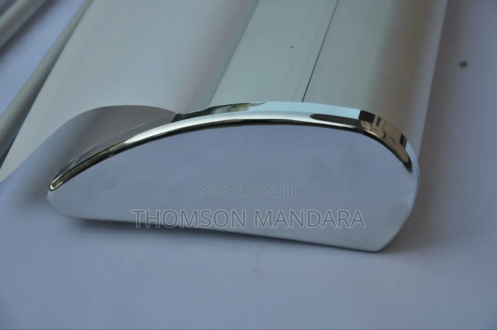 4pcs Brand New Roll Up Stand