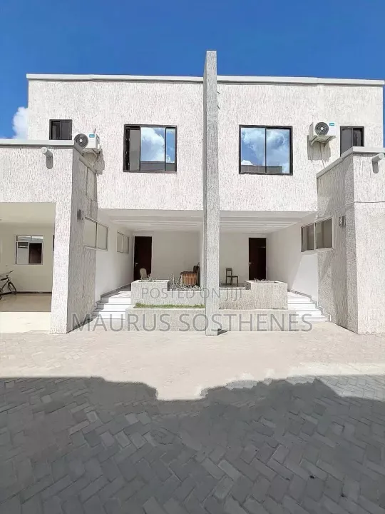 4bdrm Villa in Mikocheni B for rent