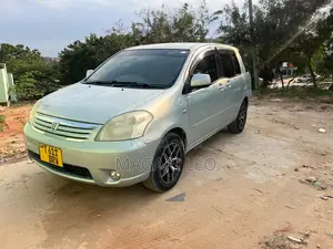 Toyota Raum 1.5 FWD 2005 Blue